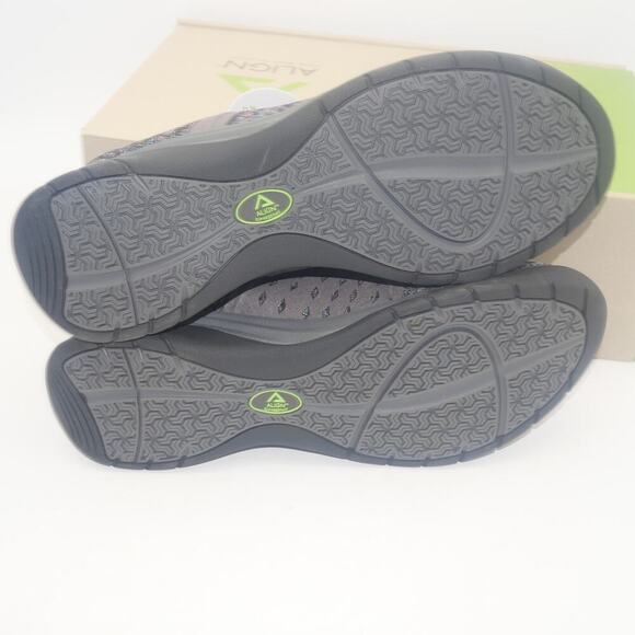 NEW Nurse Mates Align Torri Gray Shimmer Women's Sneakers Shoes Size 9.5 - Picture 10 of 13